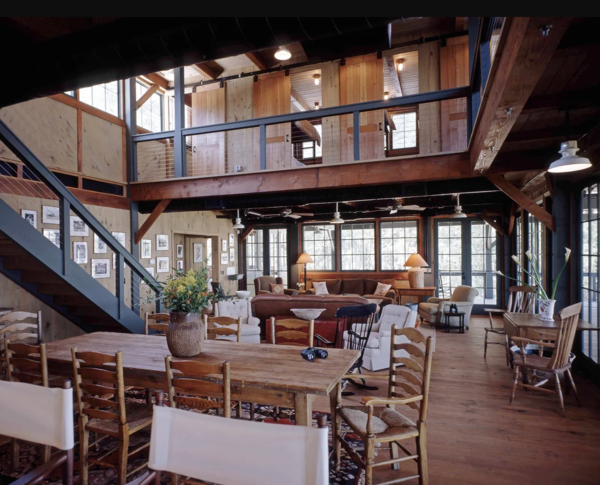 ben-affleck-oyster-house-living-area-1528138237 ben-affleck-oyster-house-living-area-1528138237
